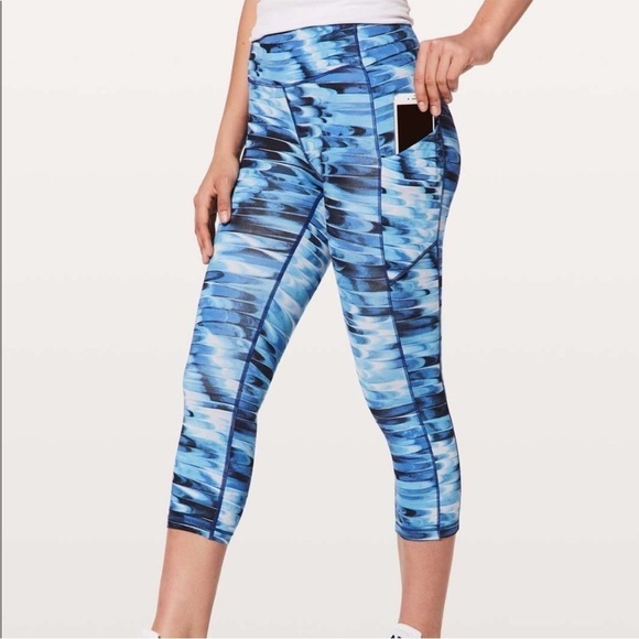 Lululemon Speed Up Crop 21” Leggings Tidal Multi Blue Size 10 Pockets